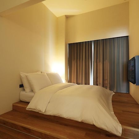Hotel 498 Incheon Bagian luar foto